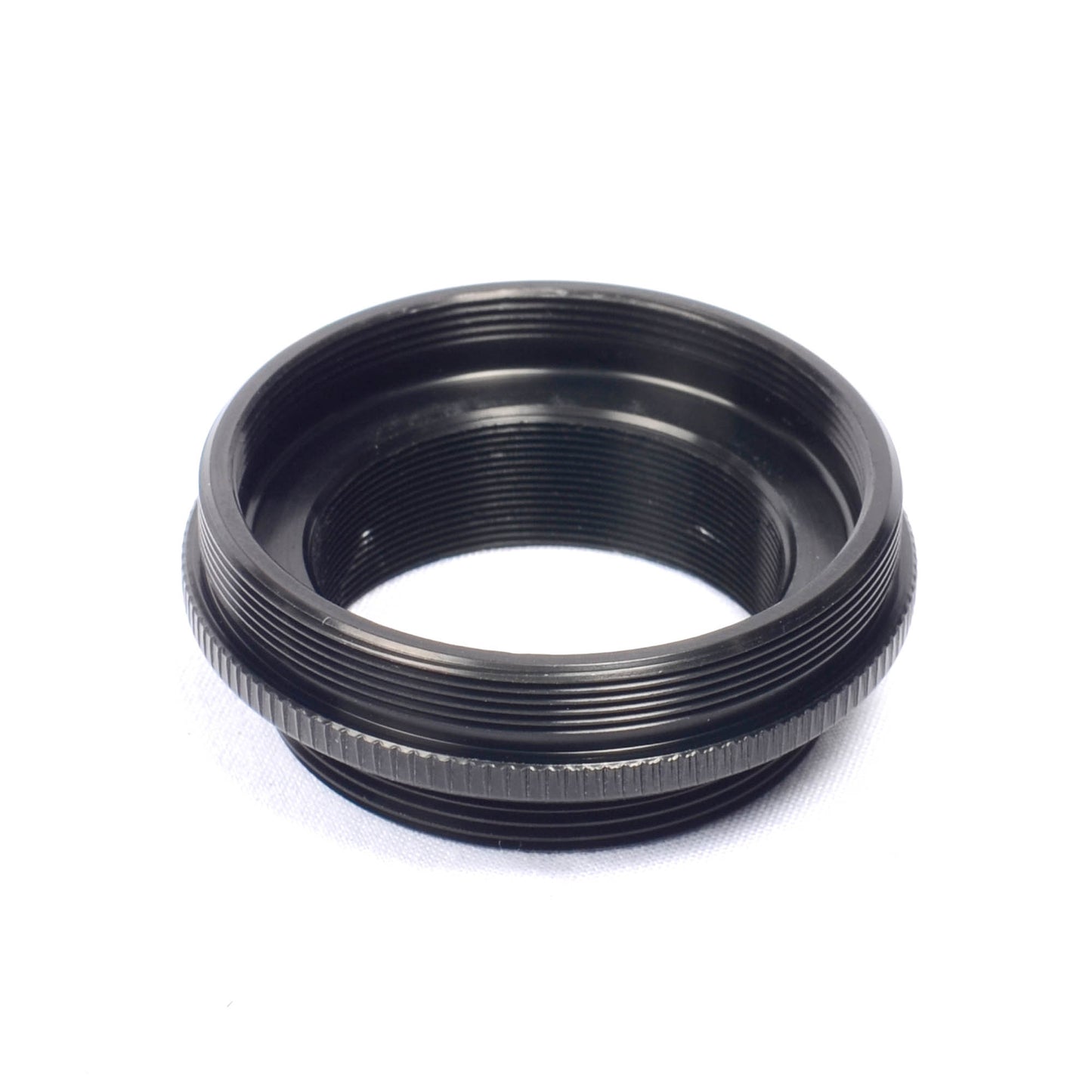 Quark Output T Thread Adaptor
